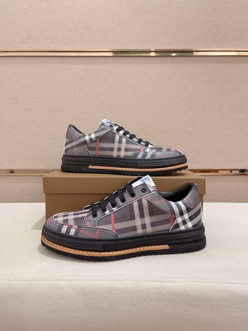 Burberry Low Shoes